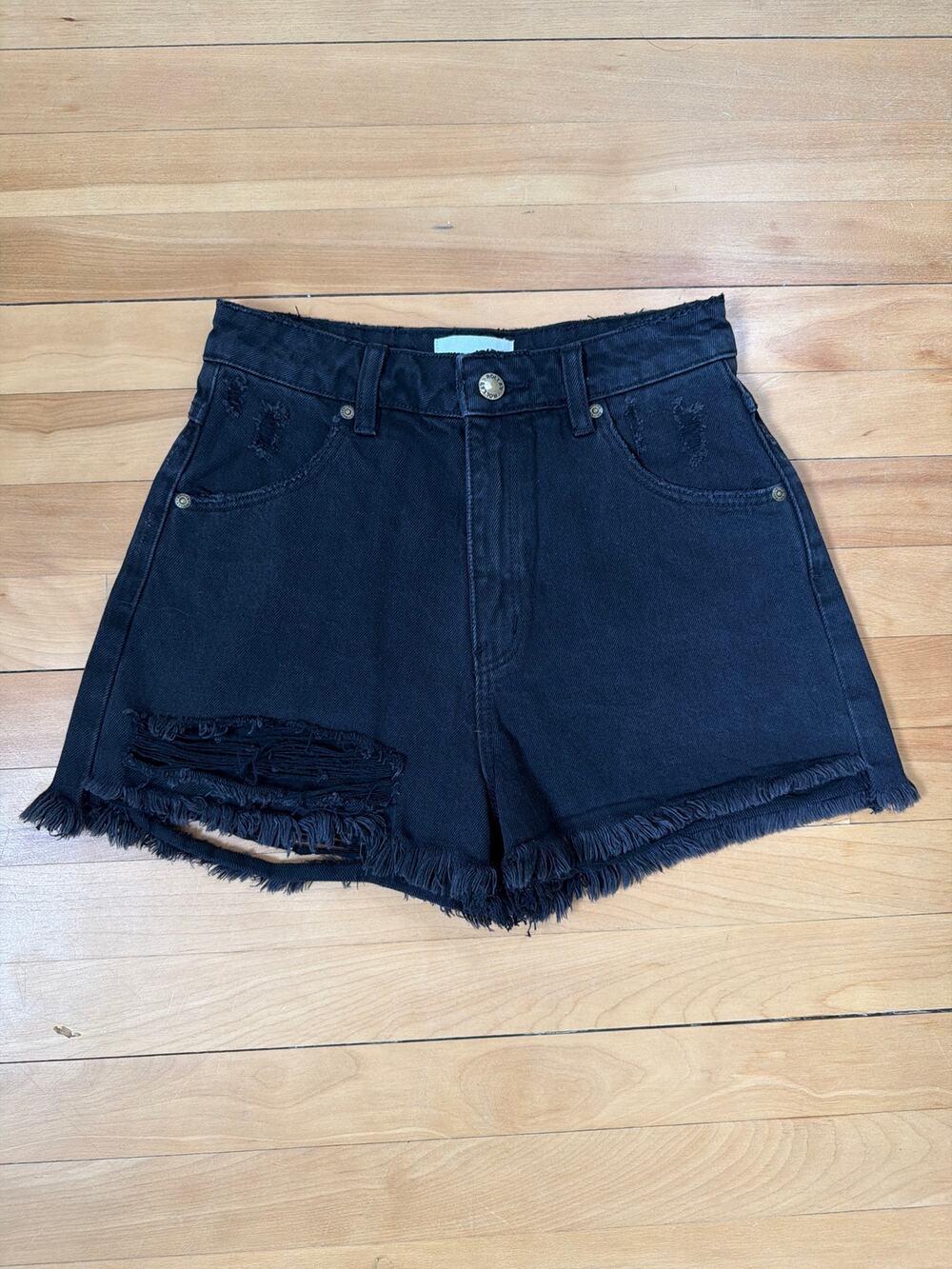 Rollas Duster Shorts 25 Black High Rise Slim Cutoff Ripped Hem Denim Jeans EUC